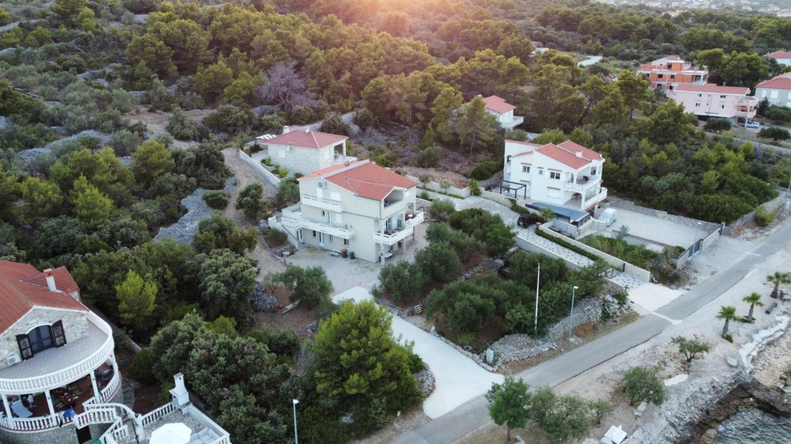 Apartments Mavra-Kukljica Buitenkant foto